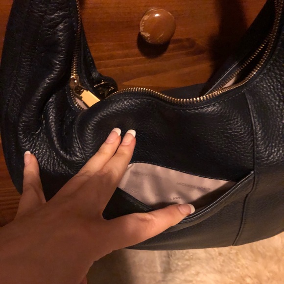 Michael Kors hobo bag - Picture 4 of 6